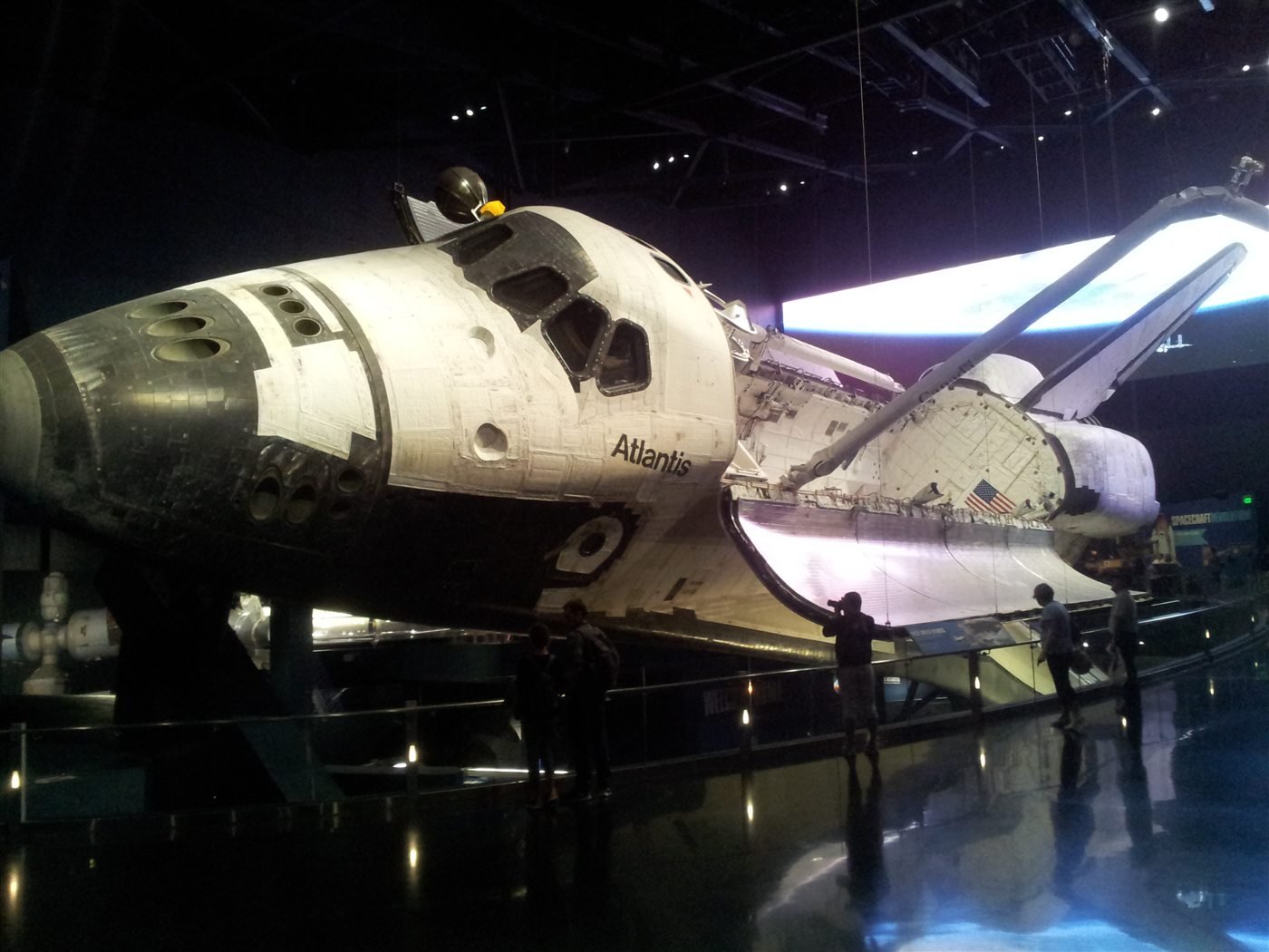 Space Shuttle in einer Raumfahrtausstellung
